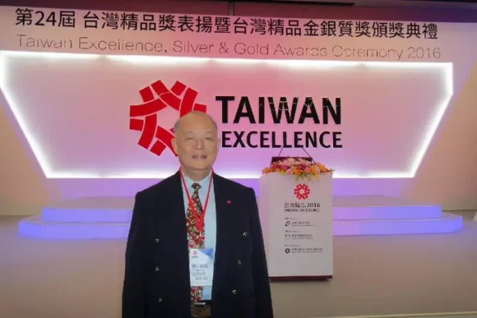 油桶翻轉堆高機製造
