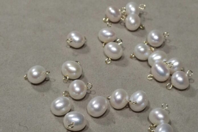 手作珊瑚飾品