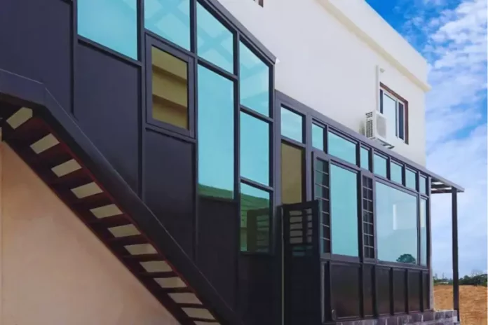 桃園龍潭平鎮玄關門