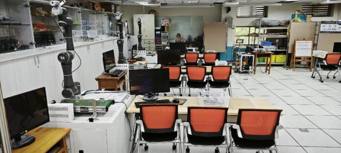 南港高工-技職再升級,南港高工成為國際級AI機器人認證考場
