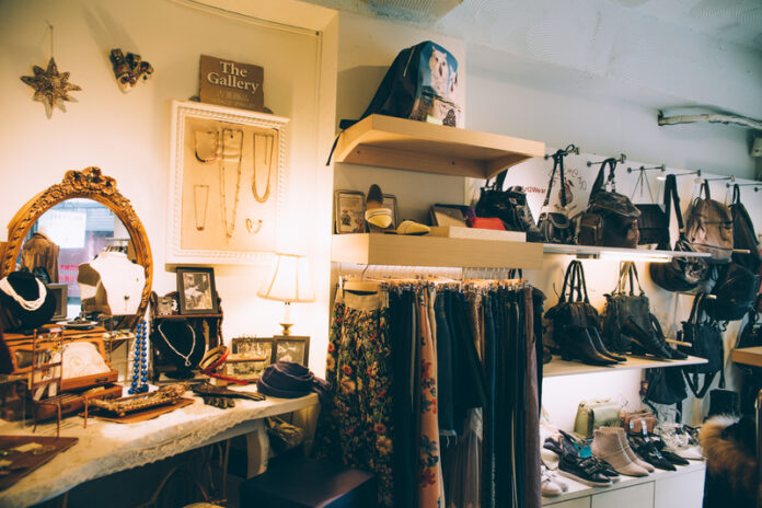 東區最神秘的時尚據點:Art2Wear愛維雅,藏了一整個巴黎靈魂 台北大安法國設計師服裝店