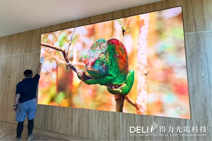 台北透明電視牆