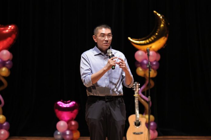 「有愛無礙・關懷台灣」混障綜藝團基隆登場 謝國樑感謝身障藝術家以生命鼓舞城市