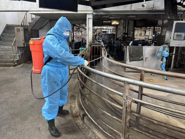 通霄苑裡養豬場疫調健康良好 再度突襲稽查狗舍環境設施有改善