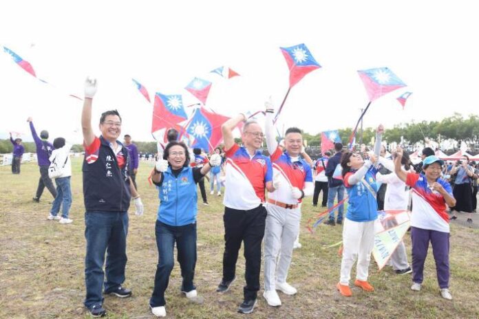 風箏文化暨客家美食節登場 副縣長與市長歡迎體驗客家文化底蘊