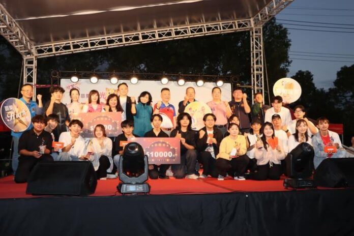 客家四炆四炒晚宴暨風箏節青春星光之夜 2000人共享客家美食