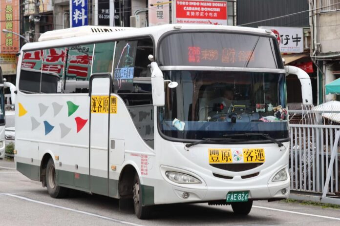 完善原民社區公共運輸路網 11/3公車「266繞2」駛入和平雅比斯部落