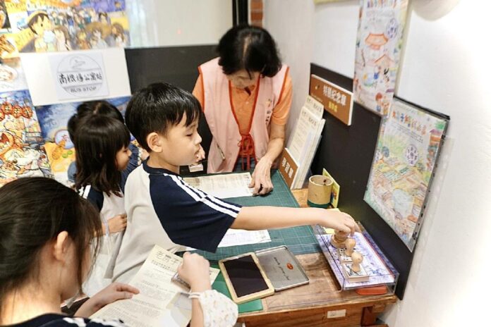 鄉土教育中心「老房子繪說故事」特展,帶您走入南機場整宅一同閱讀「昨日」、「今天」、「未來」的故事!