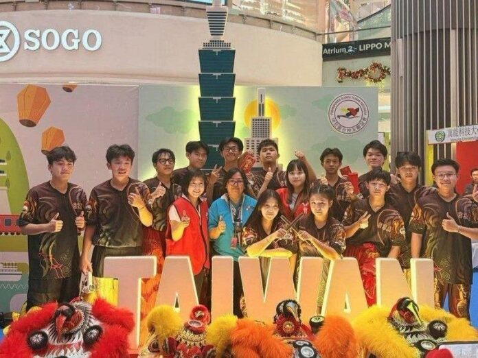 私立育達高中-育達高中參加2025年印尼台灣教育展 展現國際技職教育成果